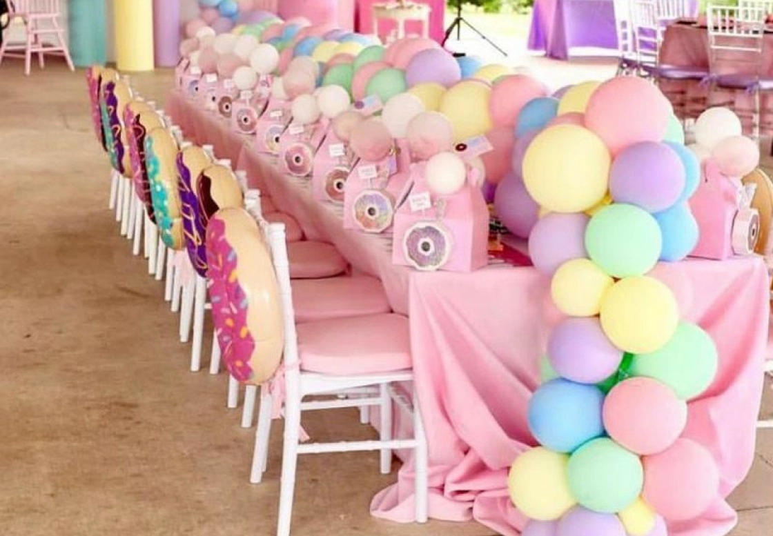 تزئین میز تولد دخترانه